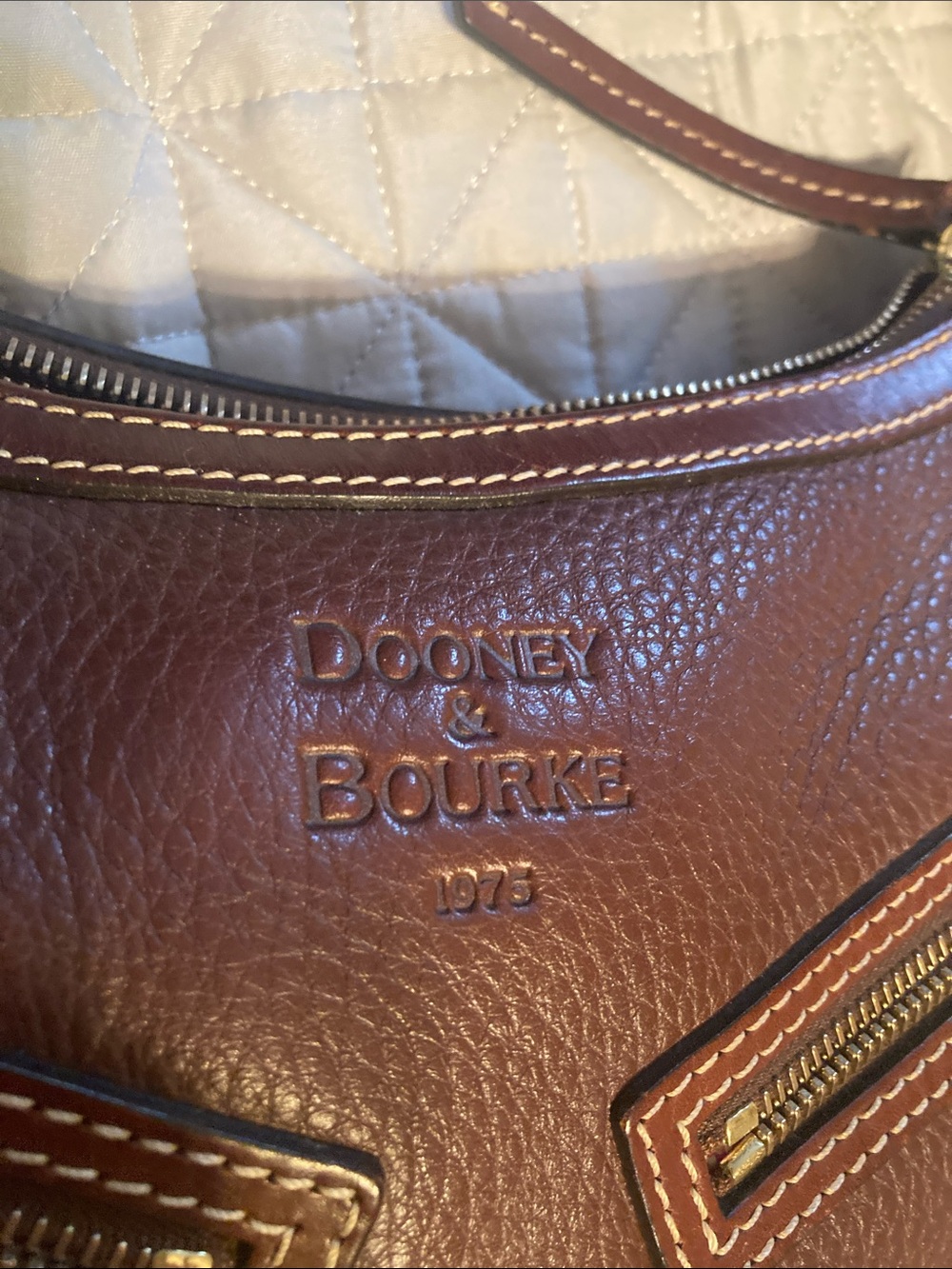 Dooney & Bourke Brown Pebbled Leather Crescent Hobo Shoulder Bag vintage - Picture 3 of 8